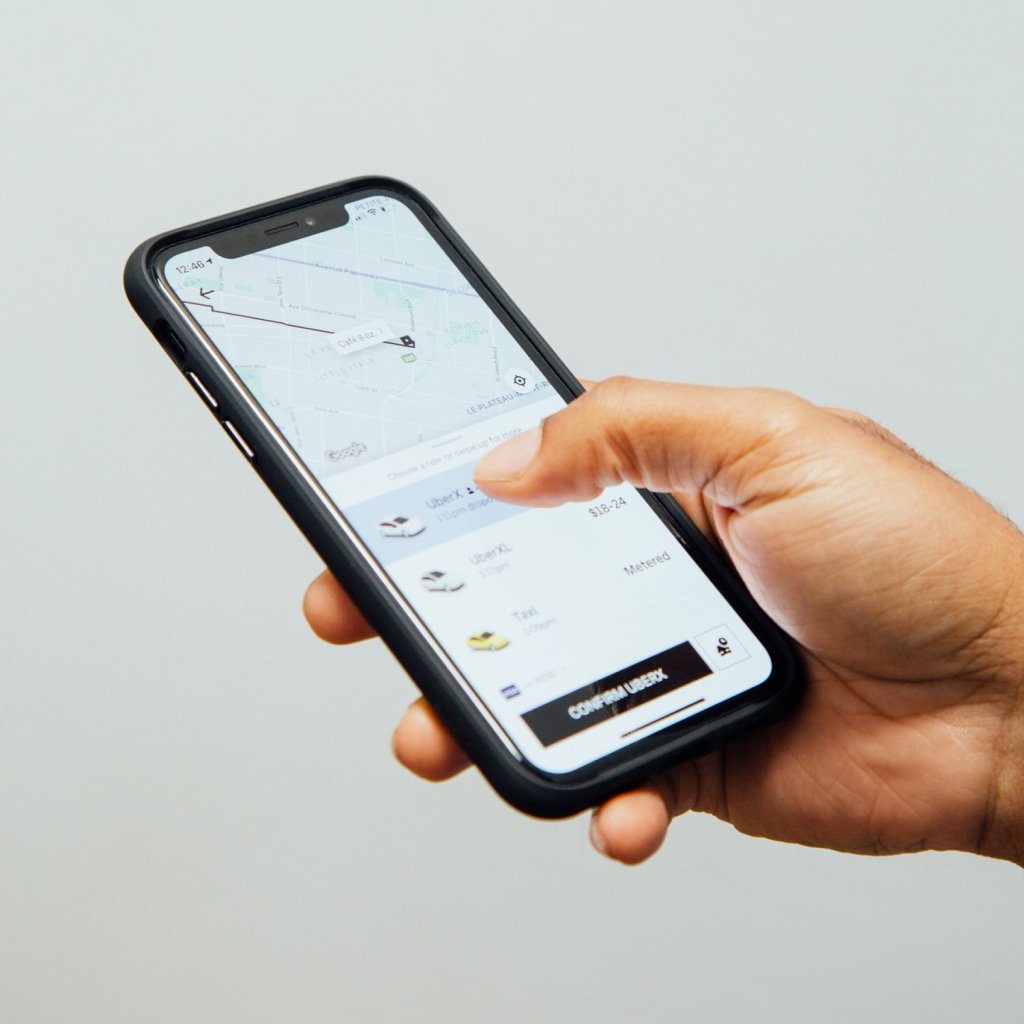 מכשירים וטכנולוגיה